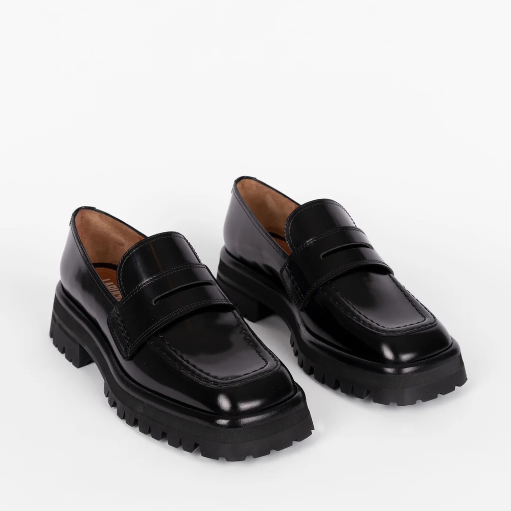 Labucq Loafers Chunky Platforms Mika Y2K Sz 40 Vibram